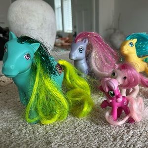 Mixed lot of my little pony’s including vintage G1